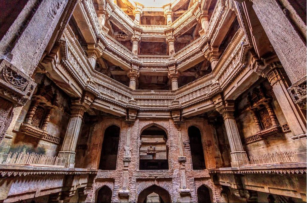 Adalaj Stepwell